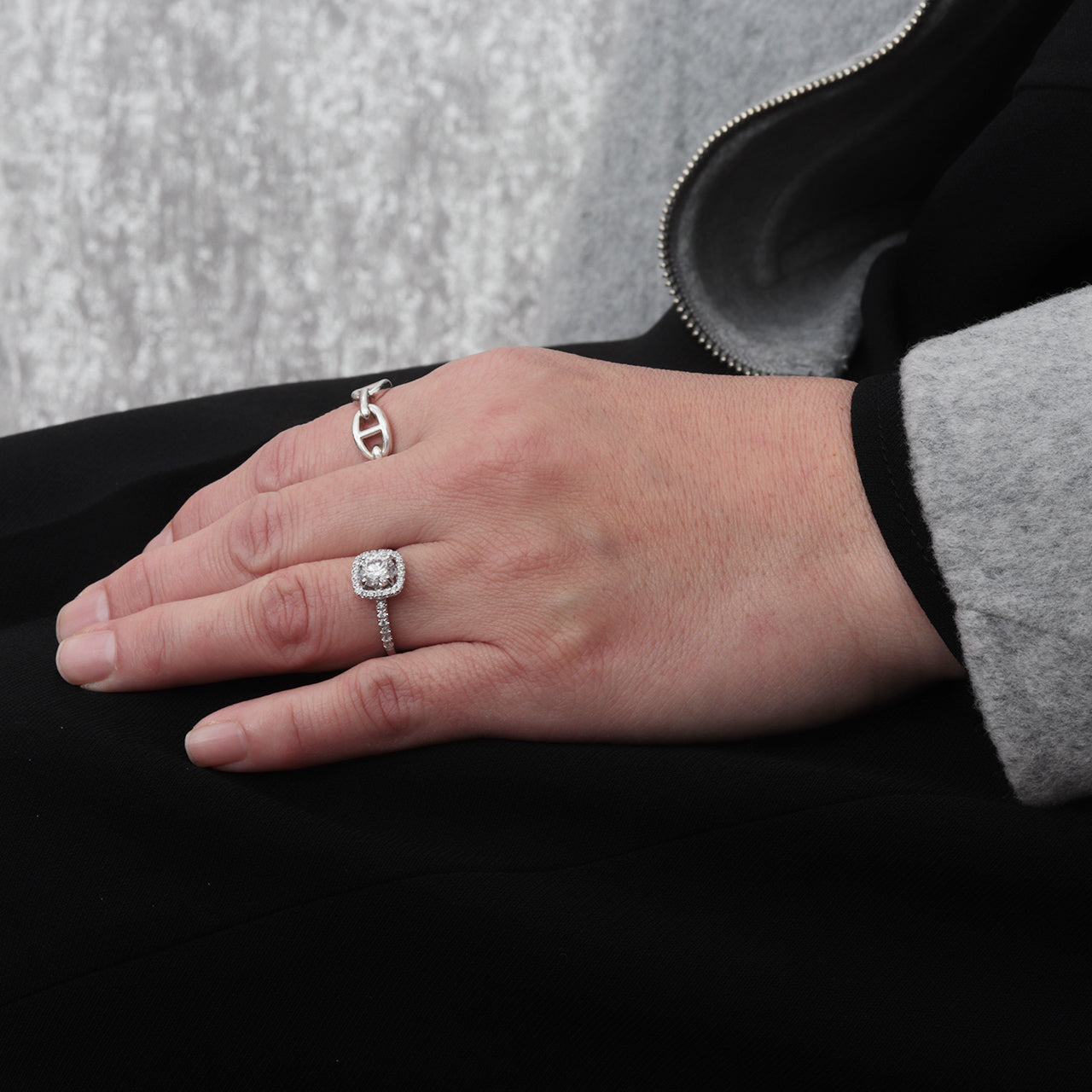 【オーダー】1ct ・ラウンドカット・リング|Square Halo