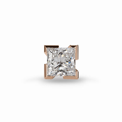 【オーダー】1ct ・プリンセスカット・ピアス（片耳用）｜Square Fortress