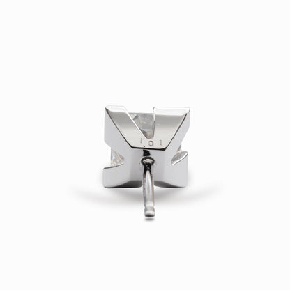 【オーダー】1ct ・プリンセスカット・ピアス（片耳用）｜Square Fortress